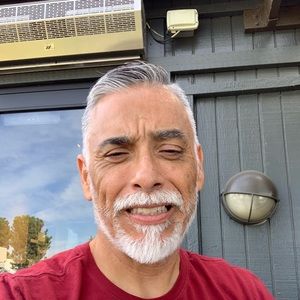 Meet your Posher, Joe